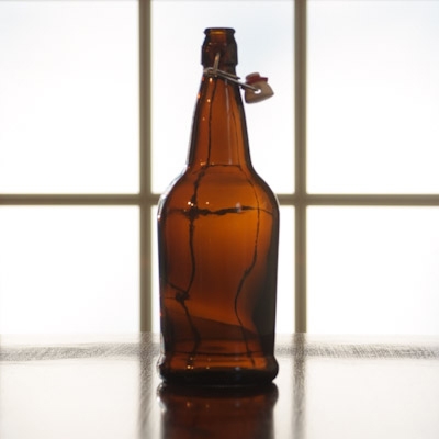 EZ Cap 1 Liter Amber Flip Top Bottles, Case of 12